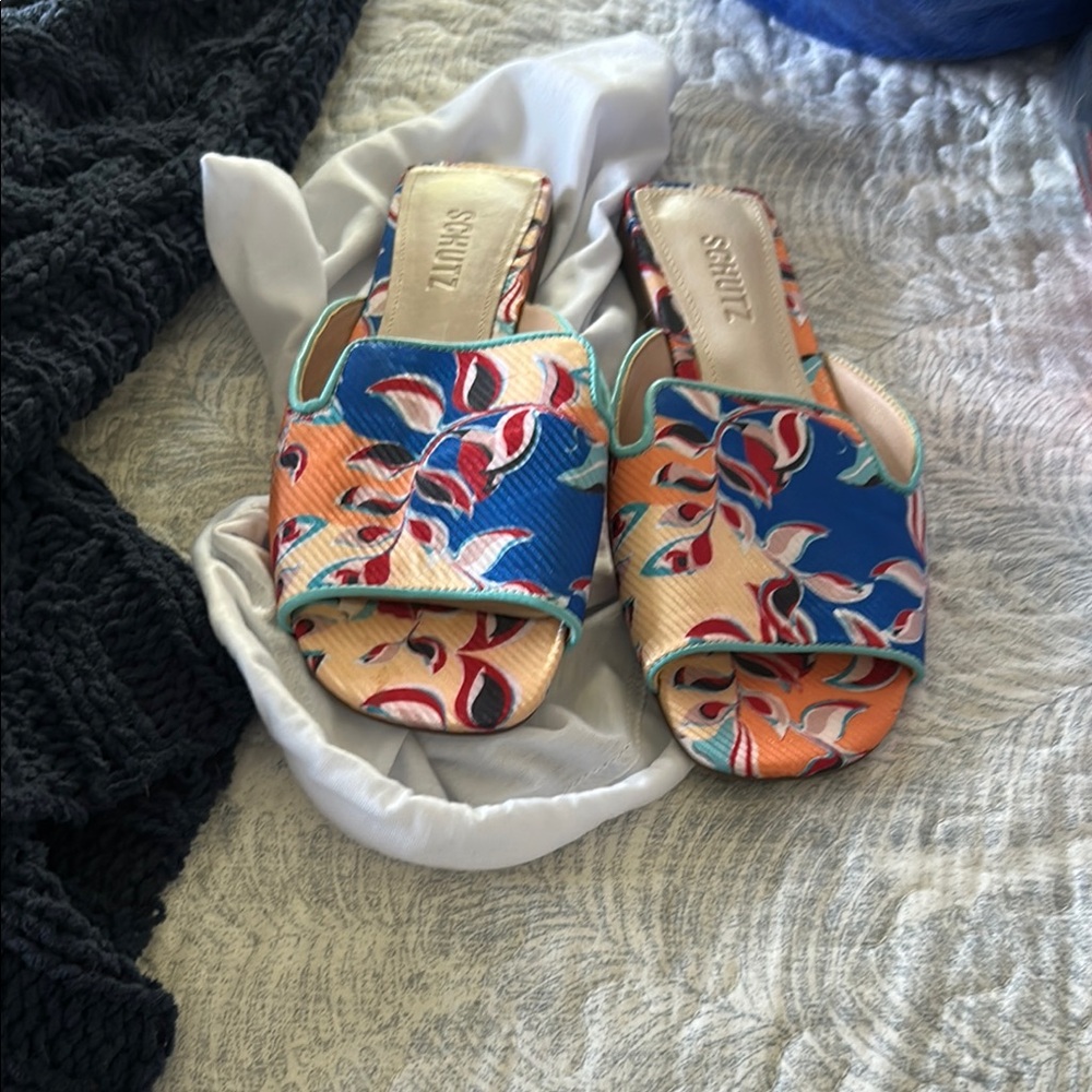 SCHUTZ Blue and Orange Sandals Vibrant Floral Design
